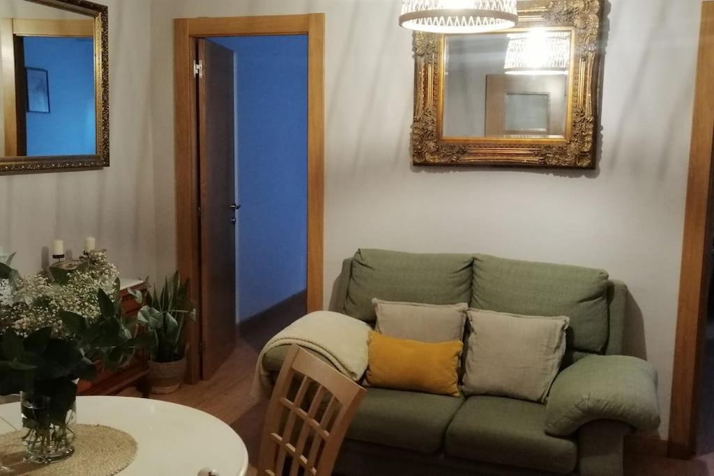 Piso Completo Cerca De Estacion Bus, Tren Y Ferrys Apartment Santander Ngoại thất bức ảnh