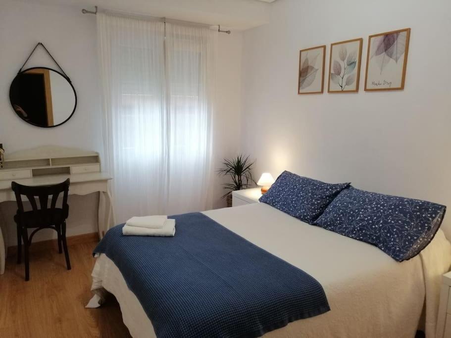 Piso Completo Cerca De Estacion Bus, Tren Y Ferrys Apartment Santander Ngoại thất bức ảnh