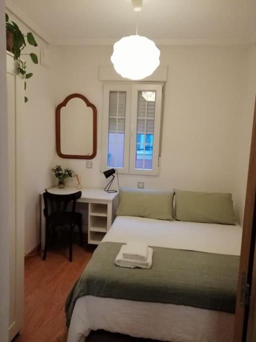Piso Completo Cerca De Estacion Bus, Tren Y Ferrys Apartment Santander Ngoại thất bức ảnh