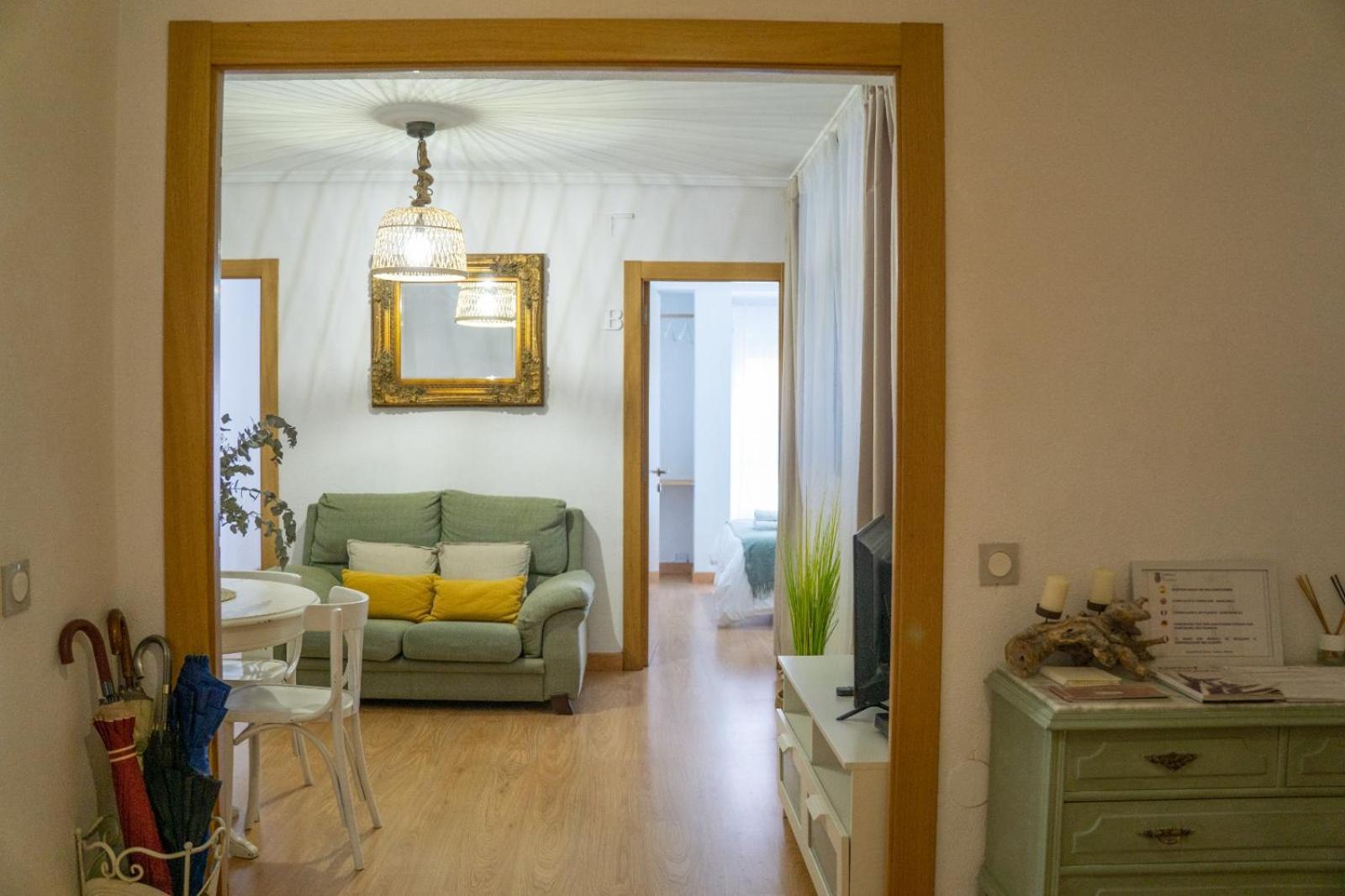 Piso Completo Cerca De Estacion Bus, Tren Y Ferrys Apartment Santander Ngoại thất bức ảnh